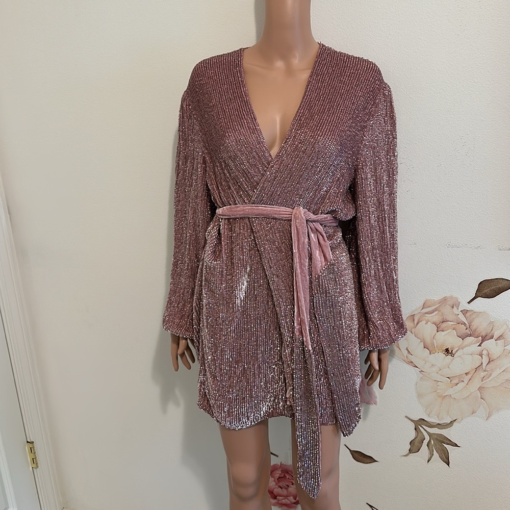 NEW retrofete Gabrielle Robe Dress in Dusty Rose sequin long sleeve mini
